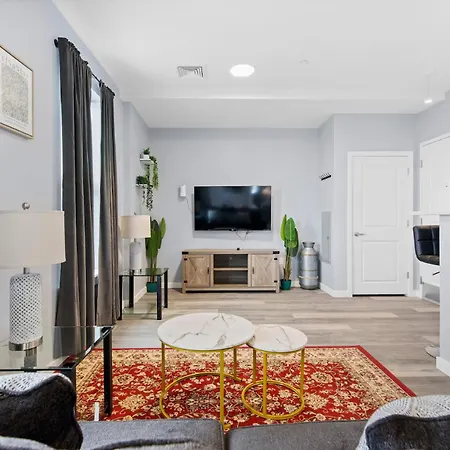 Furnished Apartments Near Encore Everett Exterior photo