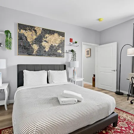 Furnished Apartments Near Encore Everett Room photo