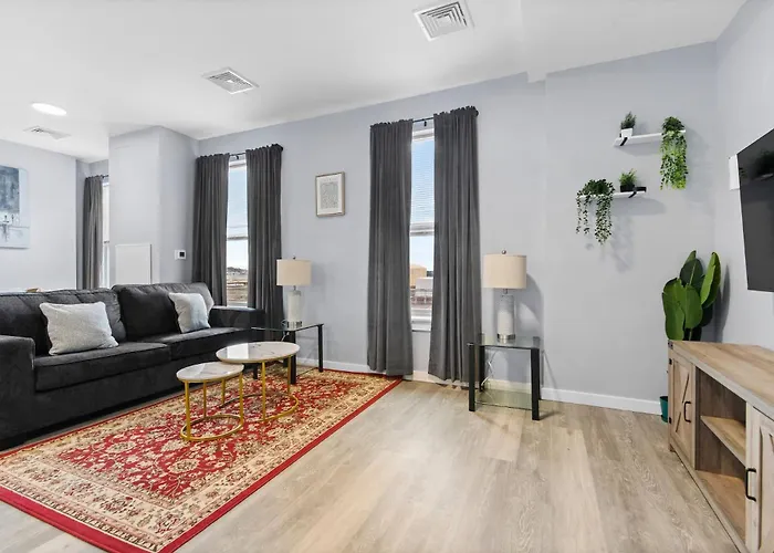 Furnished Apartments Near Encore