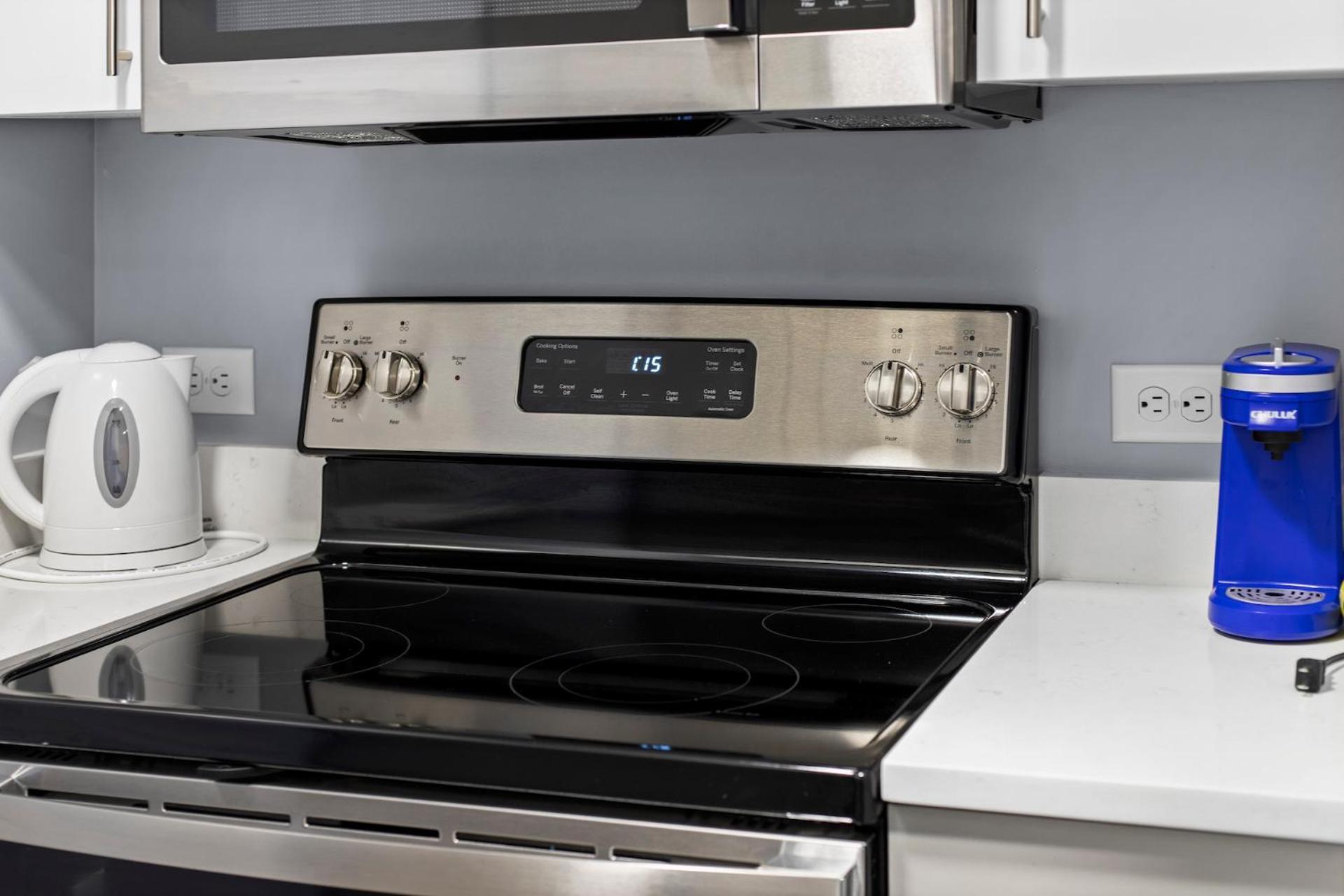 Furnished Near Encore Apartment *
