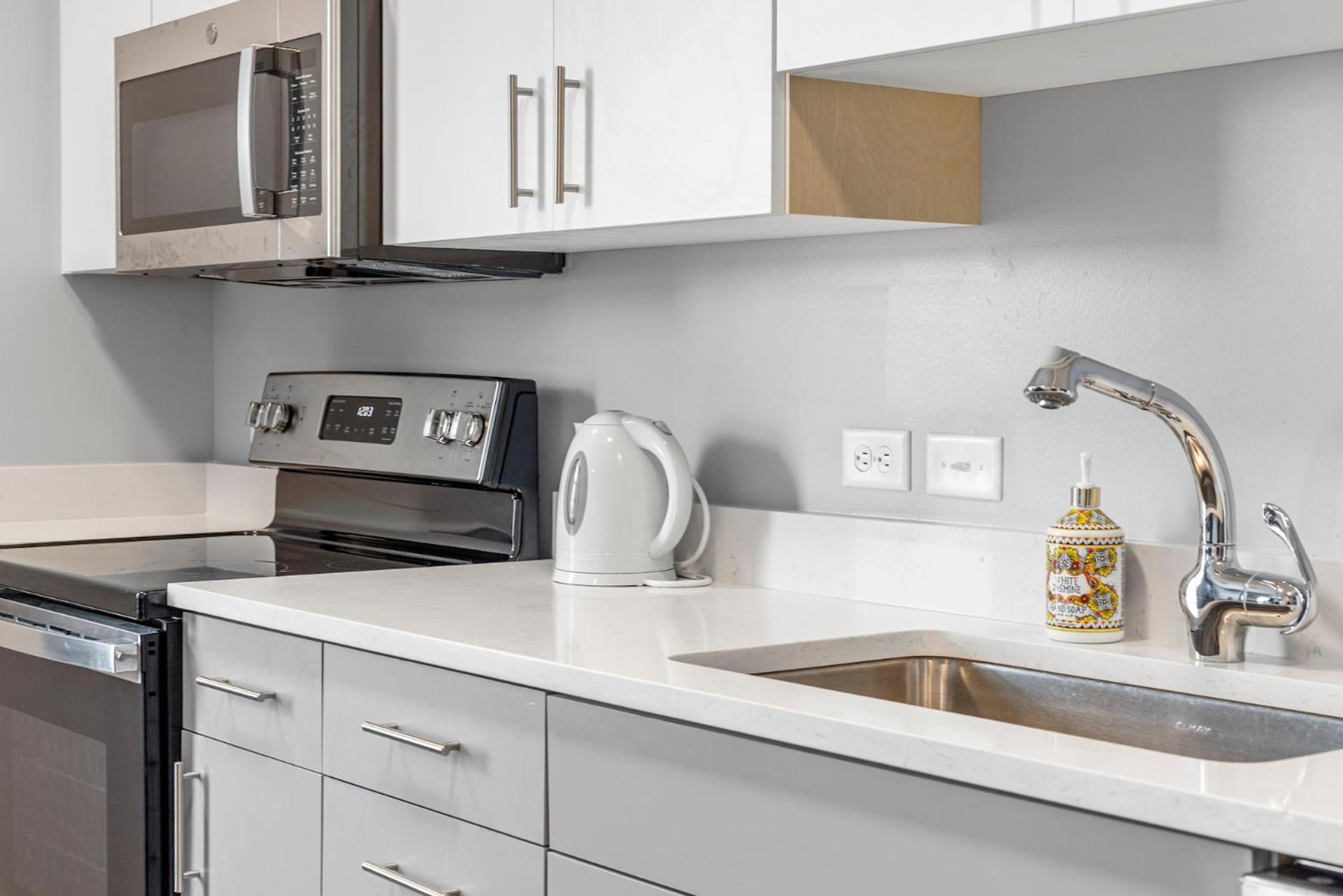 Apartment Furnished Near Encore Everett
