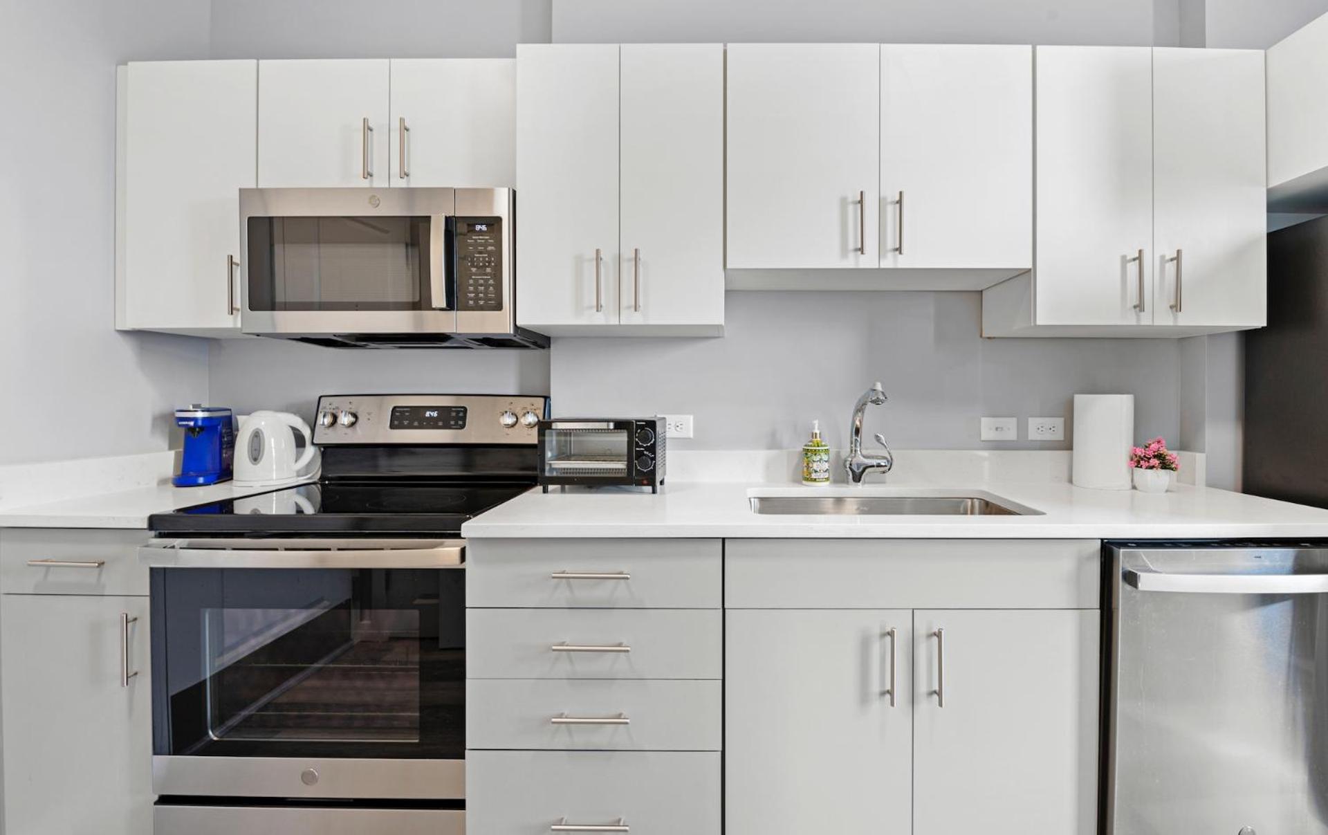Apartment Furnished Near Encore Everett
