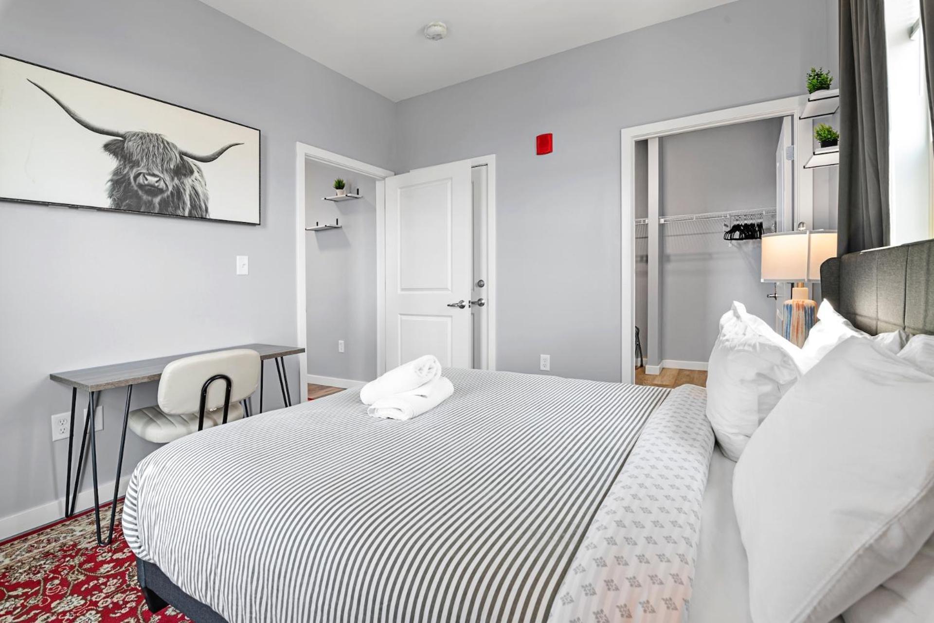 Furnished Near Encore Apartment